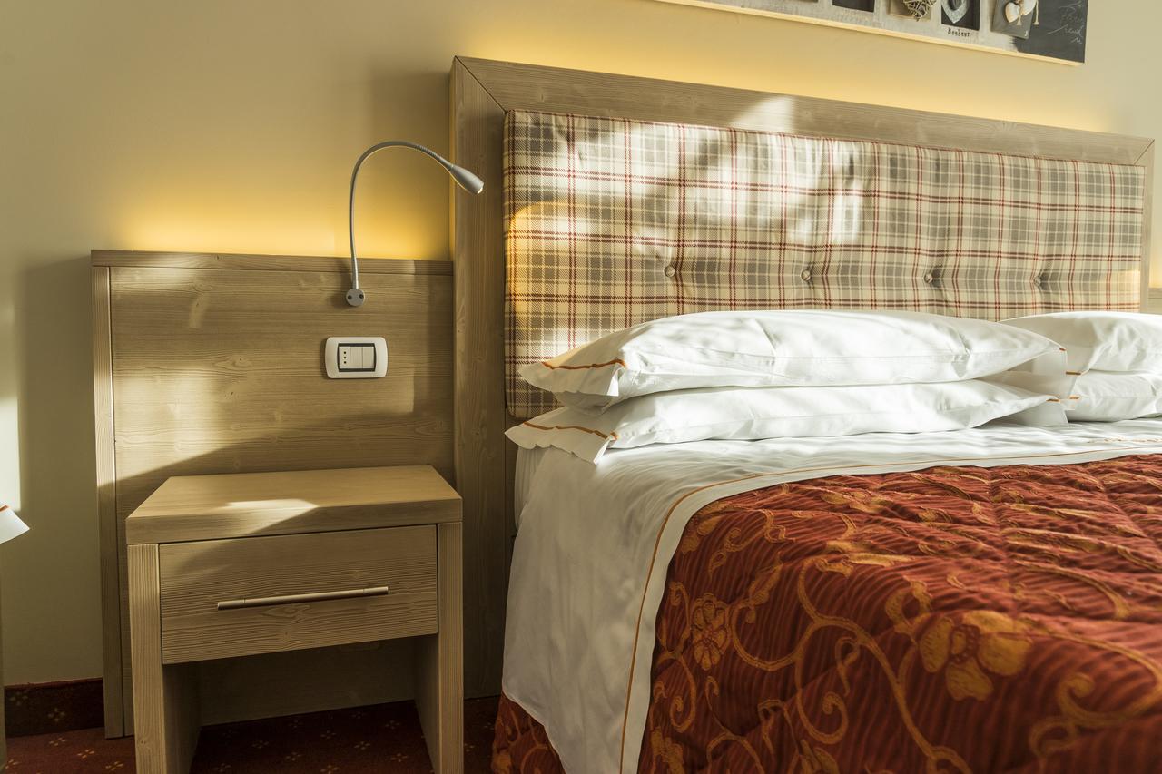 Hotel Alpina Pinzolo Dış mekan fotoğraf